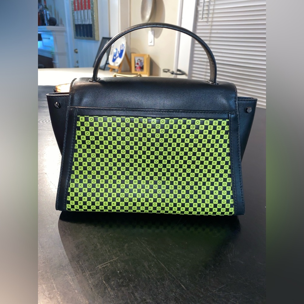 Michael Kors Whitney bag and wallet - Picture 6 of 10